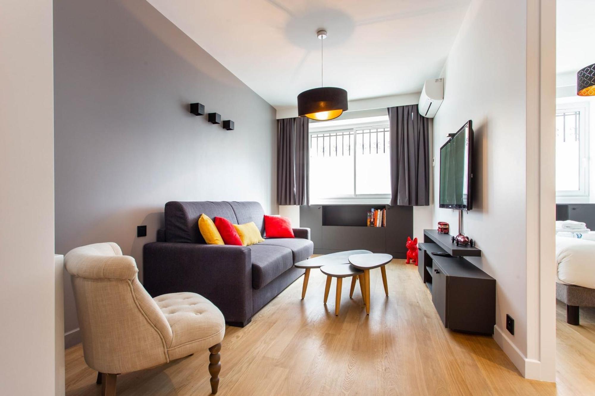 Magnificent - 2br-6p - Republique * Parijs